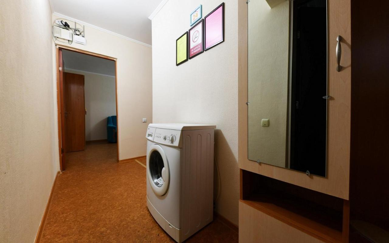 Апартаменты 11-Й Микрорайон, 4 Almaty Eksteriør billede